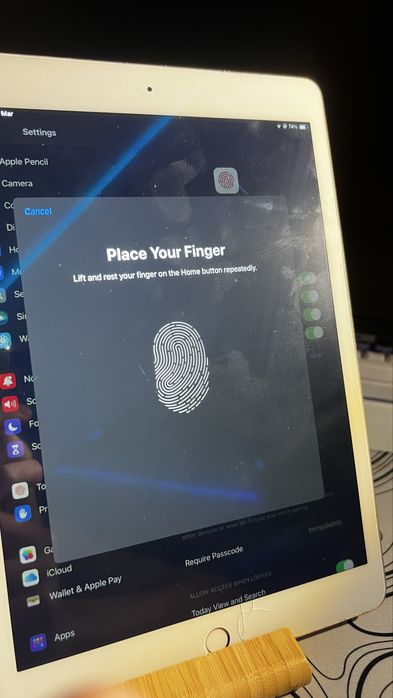 iPad Gen 7 Rose Gold