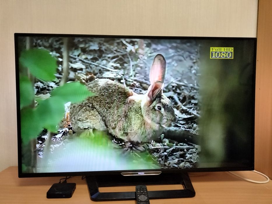 Телевизор Fhilips 47"(120см)