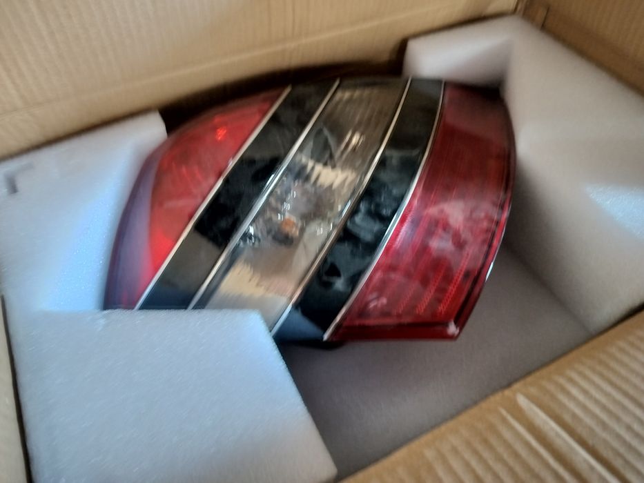 Фары задние Мерседес