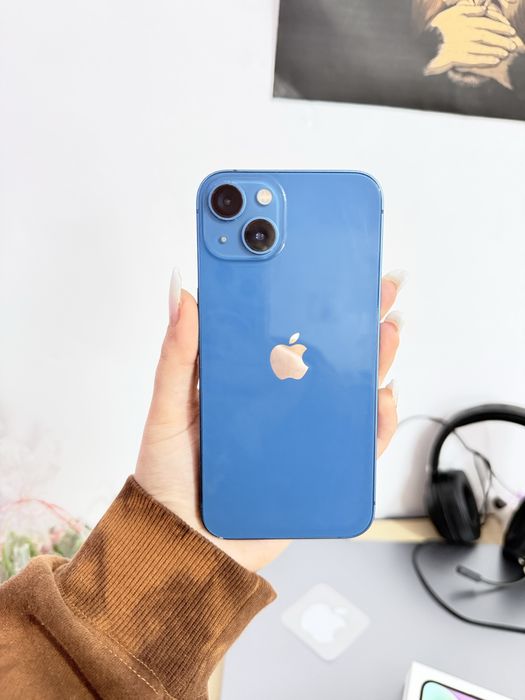 Iphone 13 în stare buna.