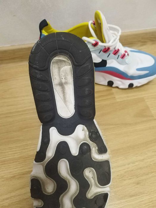 Adidasi Nike Air
