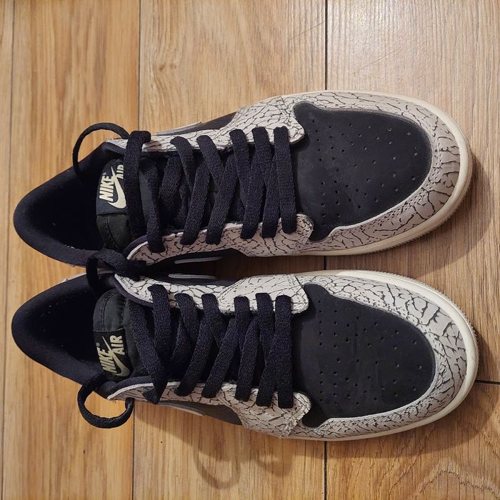 Air Jordan 1 Low OG "Black Cement"