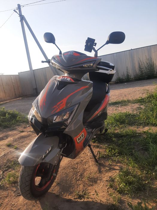 Продам Мопед М-8 LIYA матор 2 поколение