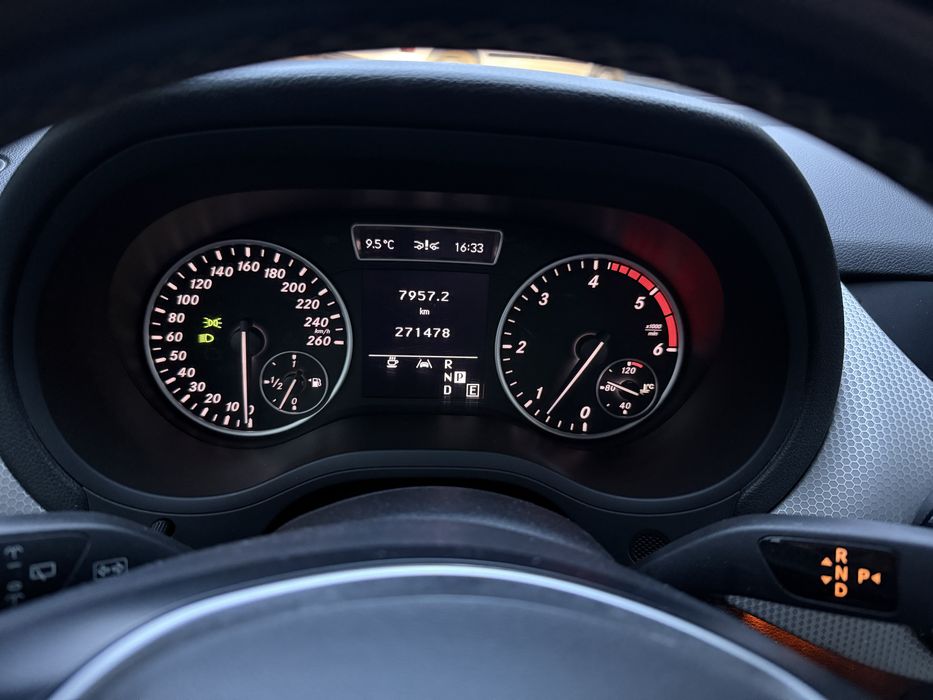 Vand Mercedes B class