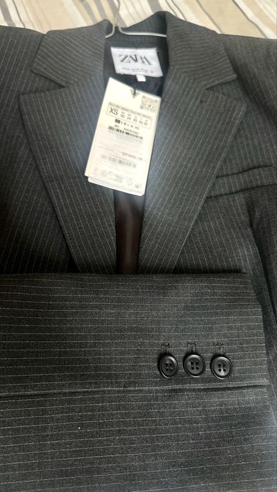 Жакет Zara укороченный