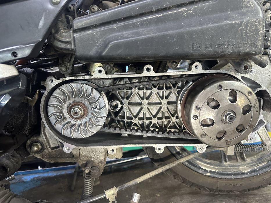 Scuter Garage - Piese scutere din dezmembrari / Bucuresti sector 2