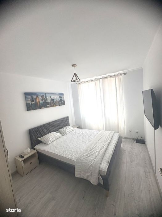 Apartament la casă, cu 4 camere