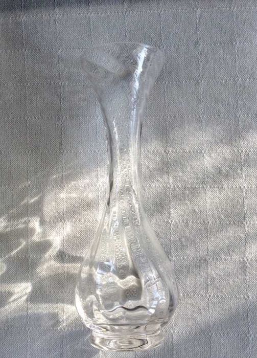 ваза - стъклена - прозрачно стъкло
