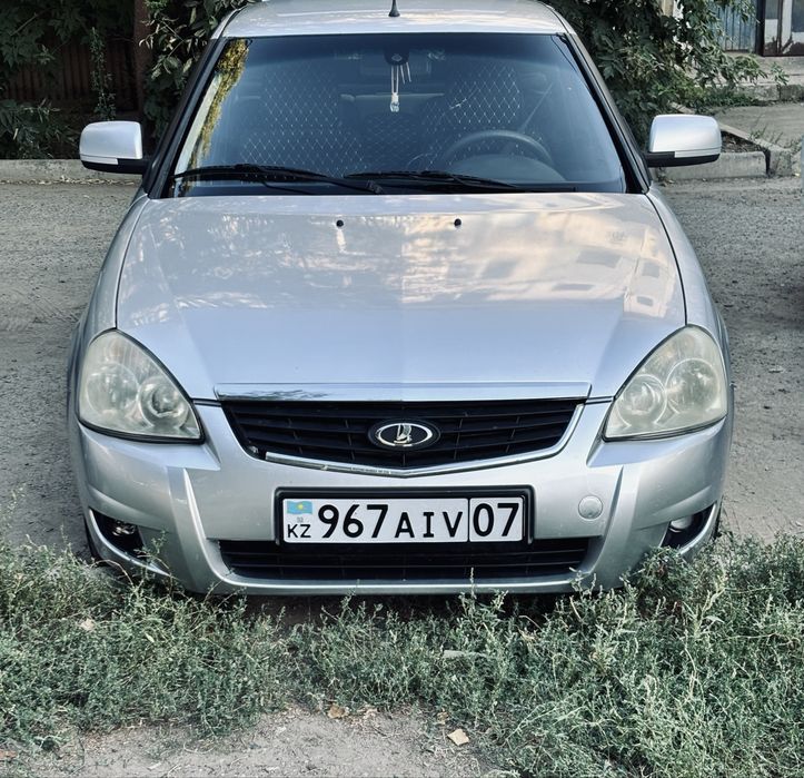 Продам priora 2013 год
