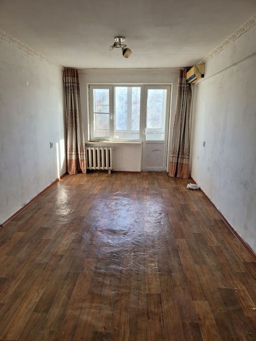 Продам квартиру двухкомнатную