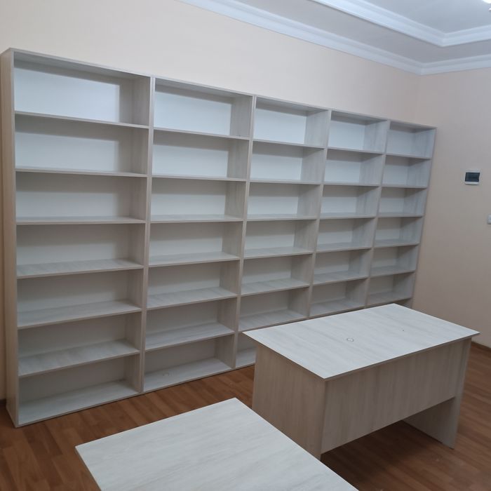 Kutibhona va oʻquv markazlari uchun kotob javonlari va stollar :sexdan