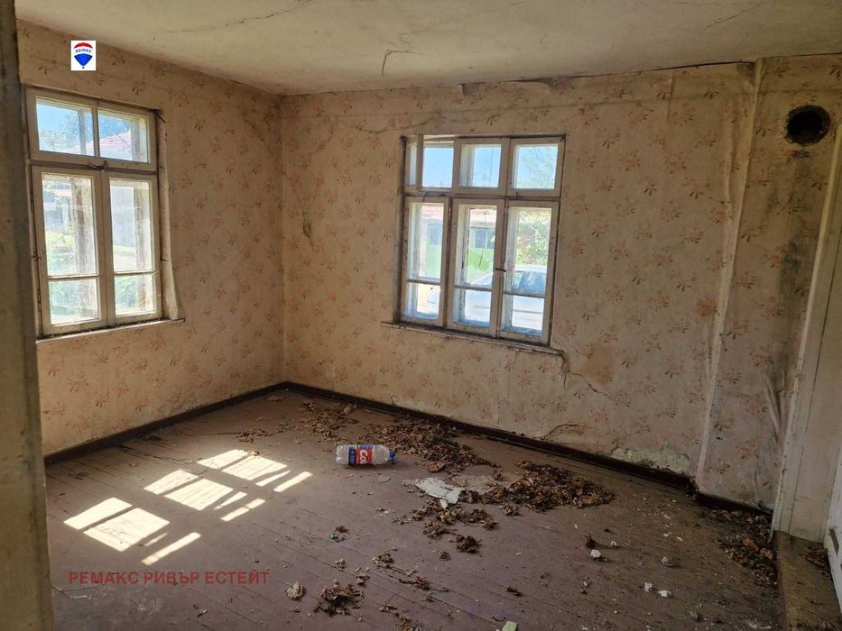 Къща за продажба в гр. Две могили