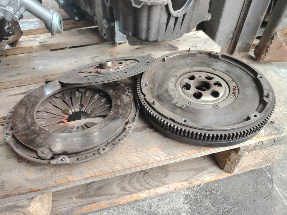 Комплект съединител с маховик за 1.9 тди 105 к.с. / VW Audi Skoda Seat