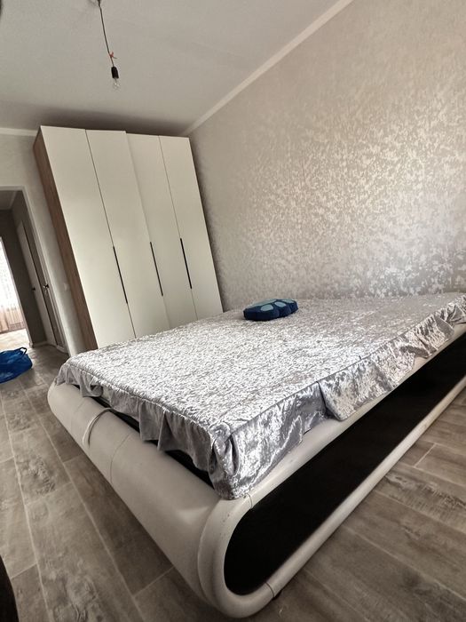 Сдам 3 комнатную квартиру