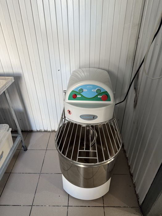 Продам кондитерскиц цех!