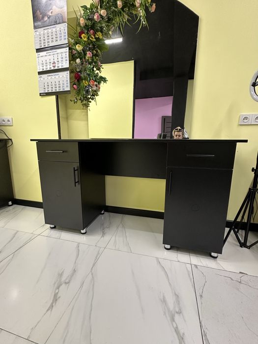 Гузаллик салони учун барча ускуналарни сотаман.