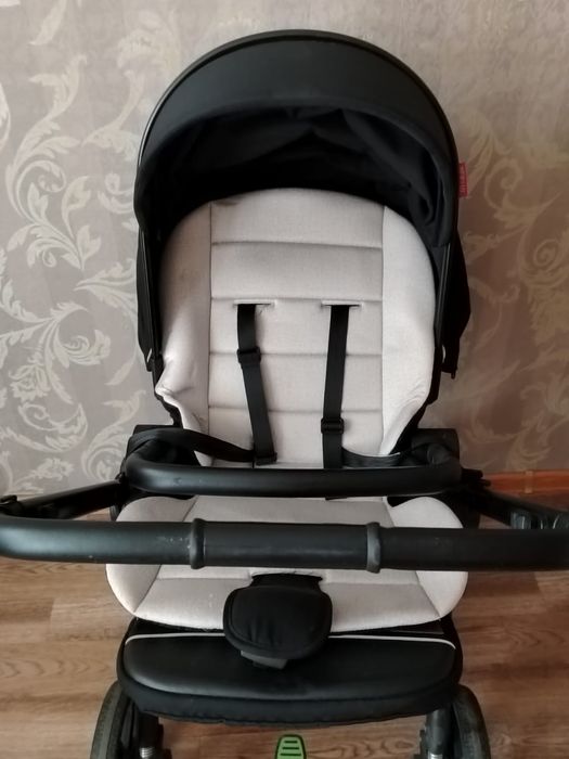 Продам детскую коляску