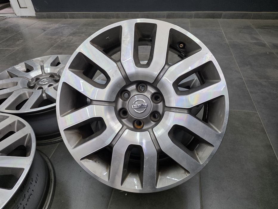 Джанти 18 - Nissan Navara, Pathfinder