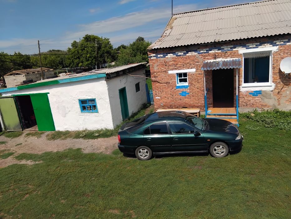 Mitsubishi Carisma продаётся