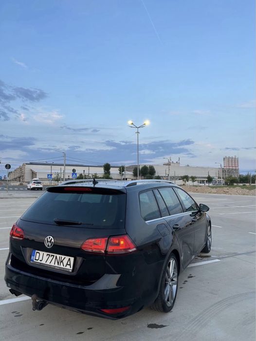 VOLKSWAGEN Golf 2013 — imagine 3