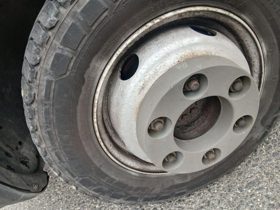 Vand utilitara iveco daily
