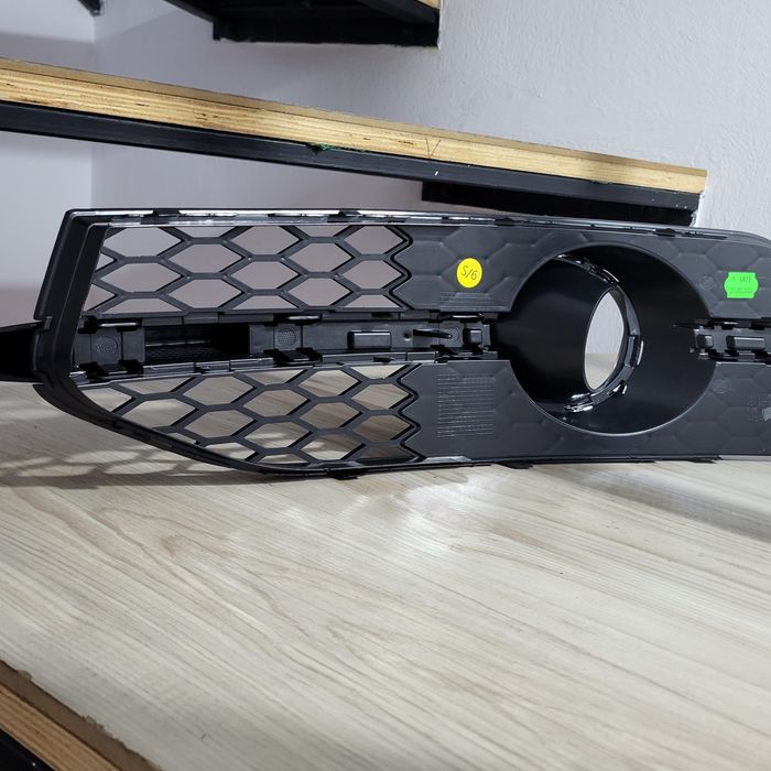 Решетка дистроник ауди а7 sline