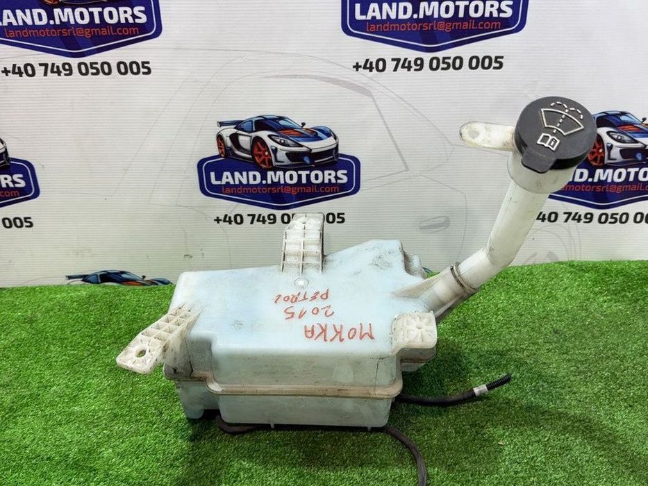 Vas lichid parbriz stropgel 2015 opel mokka 1.6 benzina cod oem 95182247 2012-2016