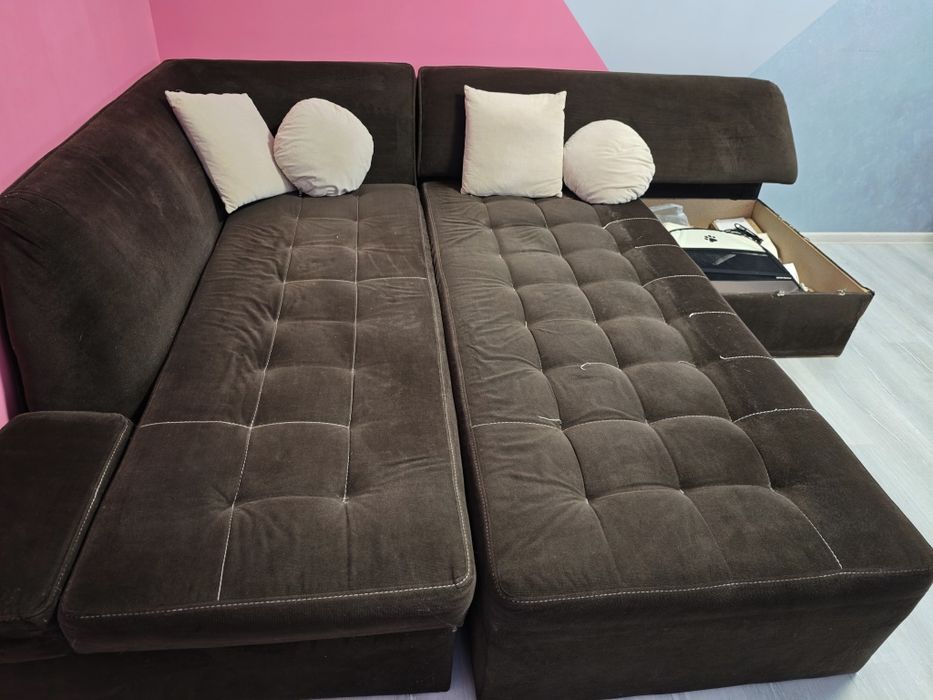 Ъглов диван с функция за сън