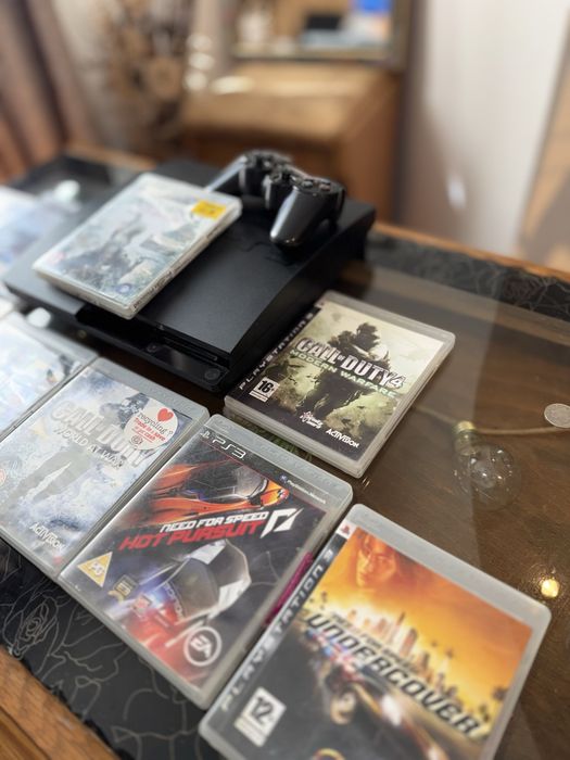 Vand ps3 cu jocuri
