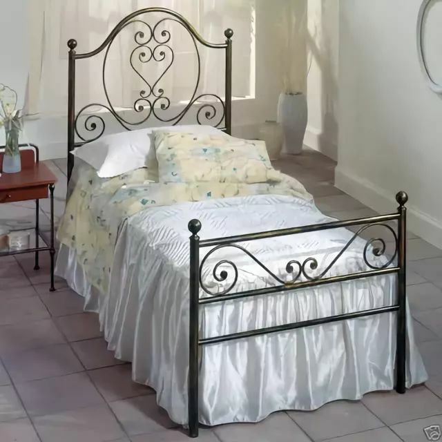 Кроват ,, Карета`` сотилади