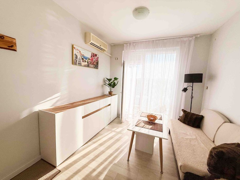 Продава се Двустаен апартамент в к.к. Слънчев бряг - 48 кв.м за 1240 €/кв.м - Снимка #4