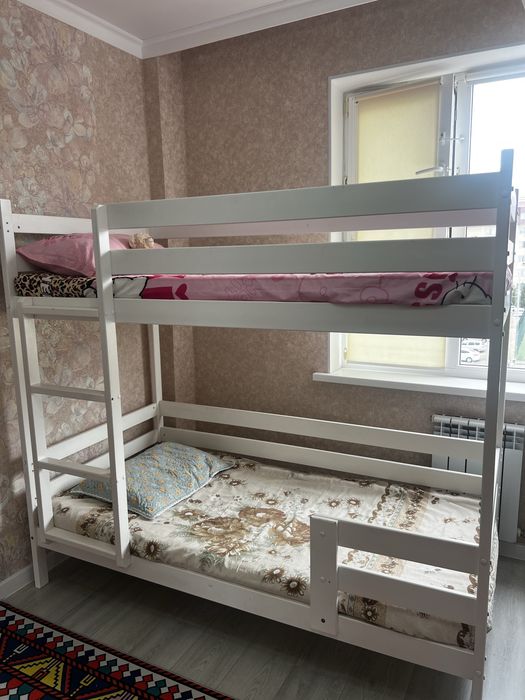 Продаеся двухъярустный кровать