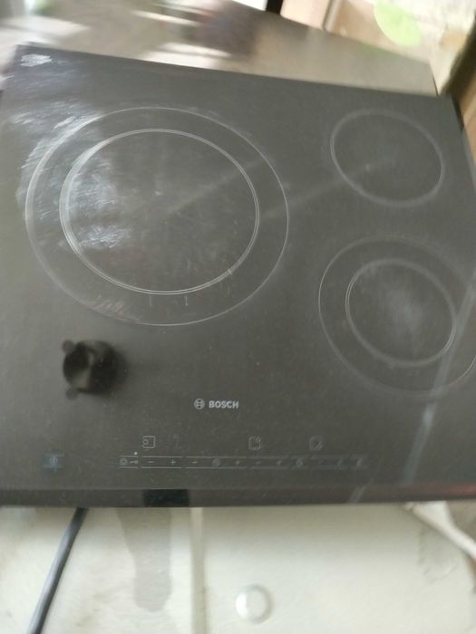 Фурна за вграждане и керамична плоча за вграждане