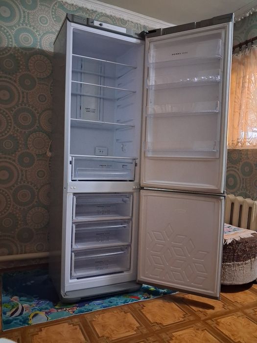 Холодильник бирюса