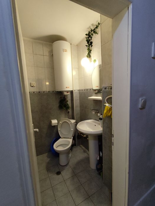 Дава се под наем Двустаен апартамент в Варна, Център - 45 кв.м за 382.5 € - Снимка #10