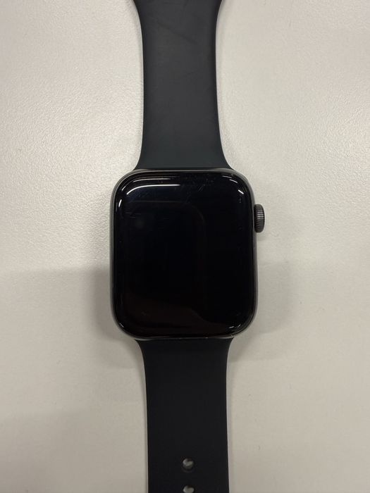 Apple Watch SE 44mm (GPS + ESIM)