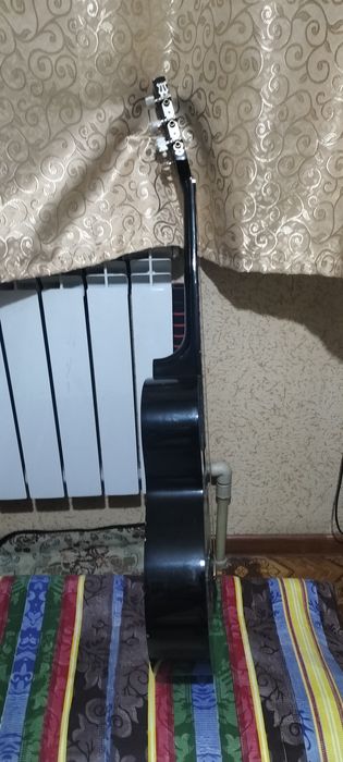 Гитара акустическая профессиональный