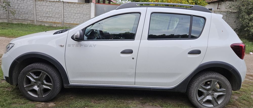 Dacia Sandero Stepway, an 2020, 65500 km
