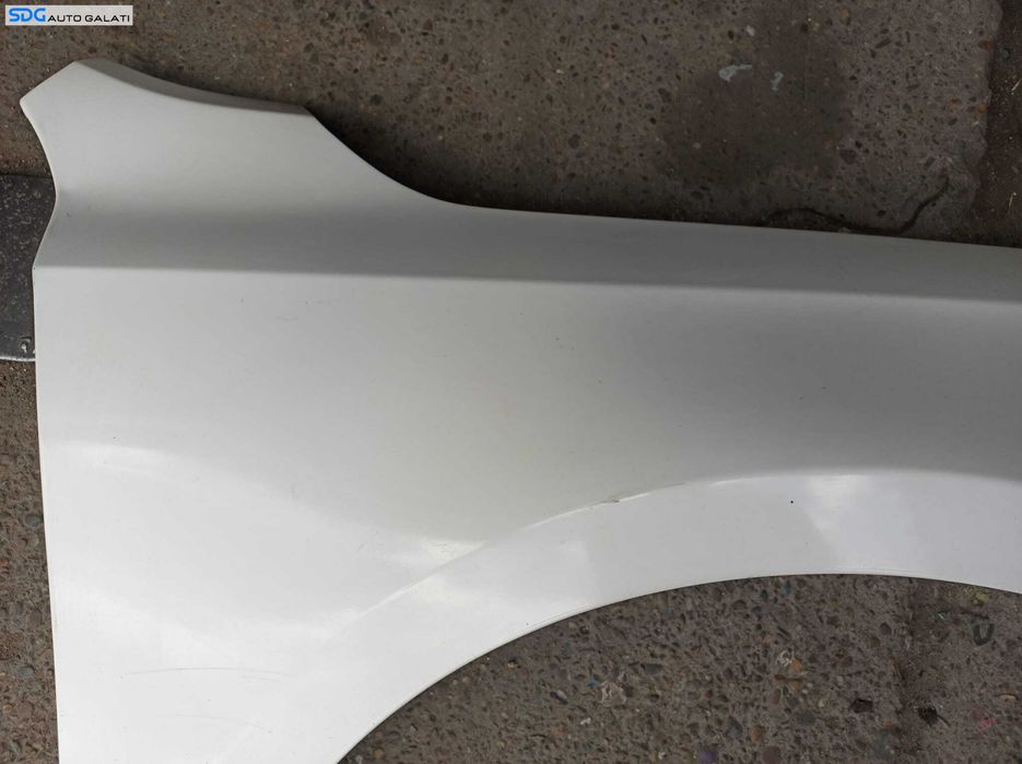 Aripa Dreapta Fata Volkswagen Jetta 4 2011 - 2015 Culoare Alb LB9A [X3860]