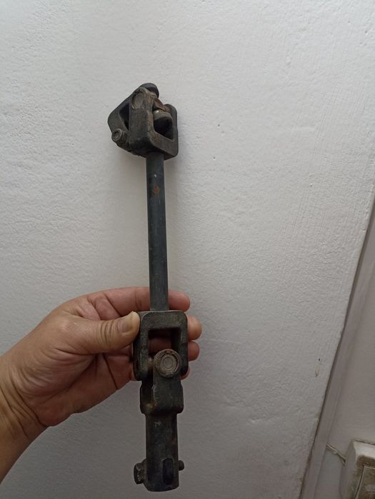 Продам рулевую креставину пассат б3