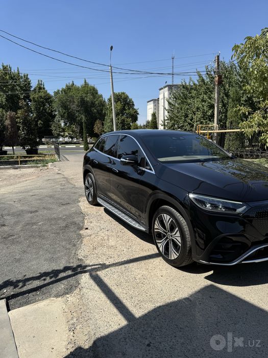 Mercedes bens eqe 500 4matic