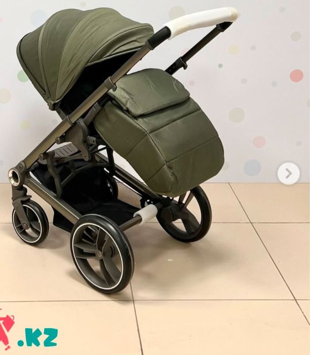 Продам коляску зима лето