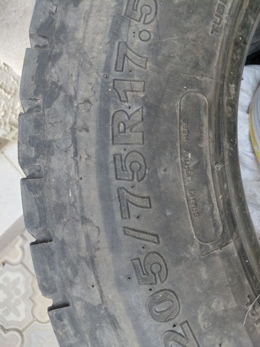 продам грузовые шины