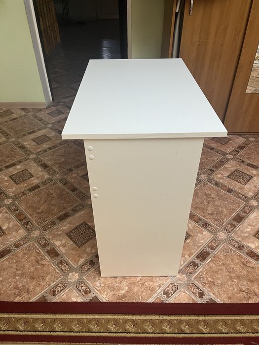 Стол рабочий! Нормальный