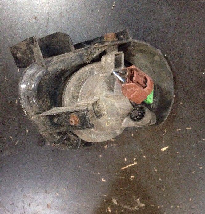 Предна лява противотуманна лампа за Mazda RX8 (2004) 114-61009