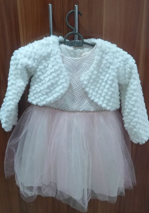 Платье для девочек на 6-12месяцев