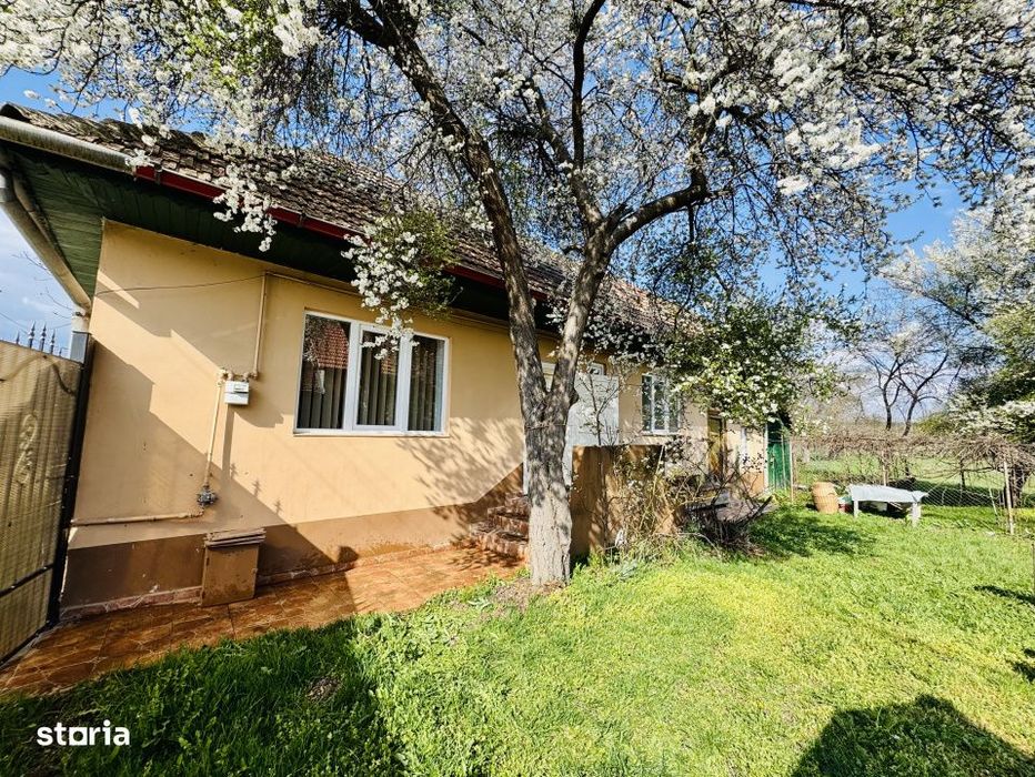 Casa individuala de vanzare – loc. Vad, jud. Brasov - teren 1702 mp