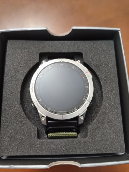 Смарт часовник Garmin Epix gen 2