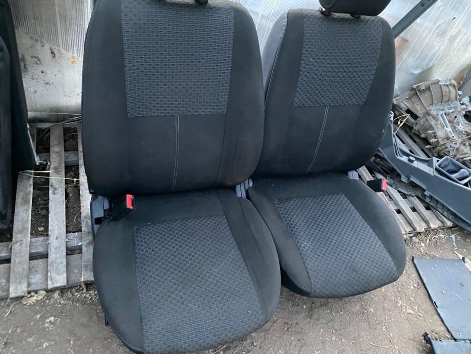 Сиденья Лада Гранта Приора Ларгус