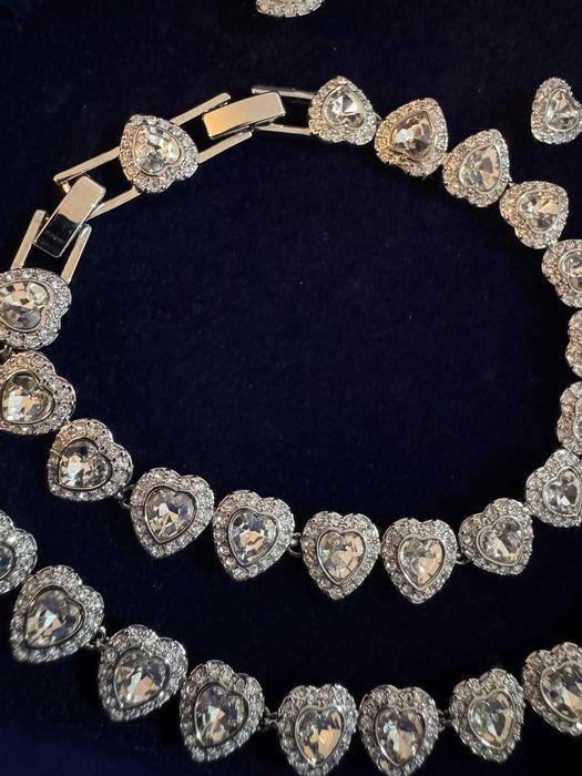 set swarovski iced out